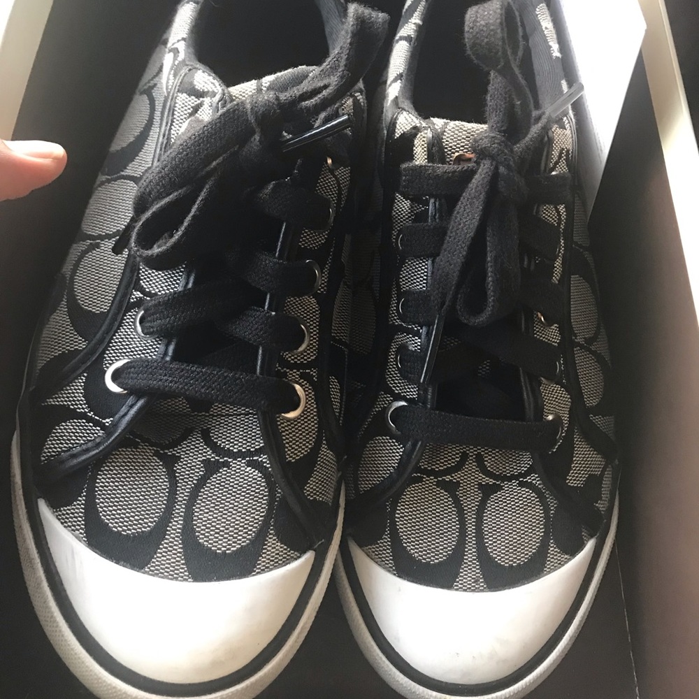 Classic black and white coach trainers